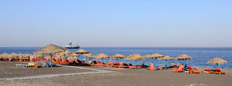 Santorini Perissa Beach